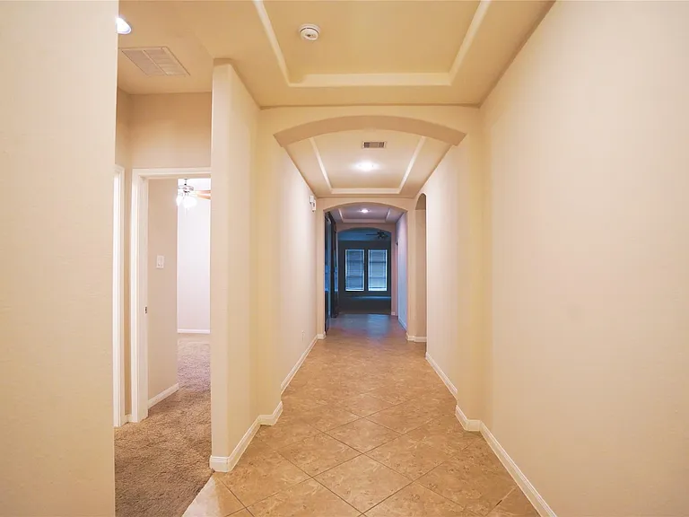 3303 Windsor Ranch Ln — Photo 6