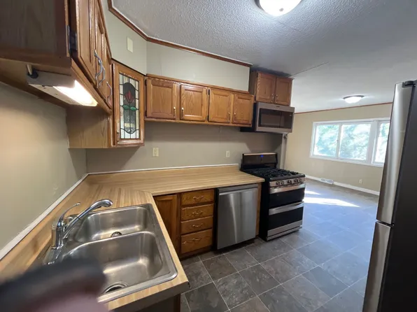 224 Forest Ave, Saint Paul, MN 55115