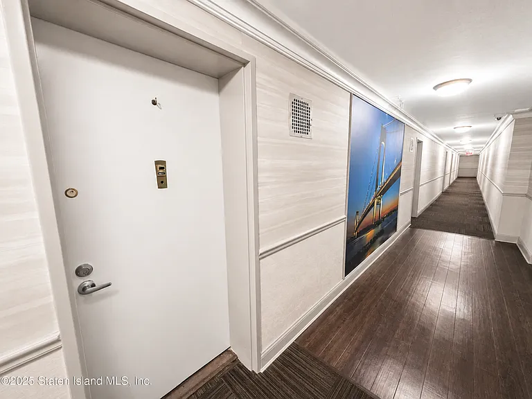 20 Cliff St #8F — Photo 17