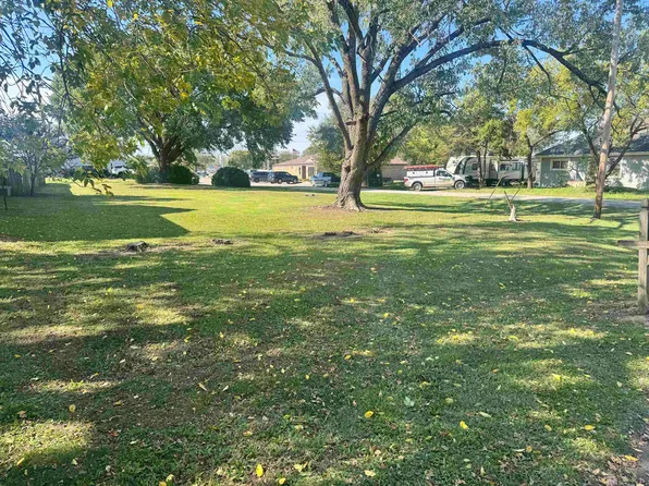117 E Yeager St, Rose Hill, KS 67133