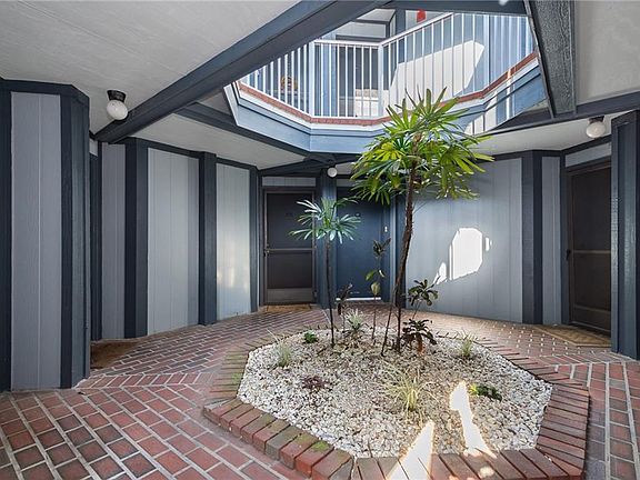 4th image of 3883 Atrium Dr #102