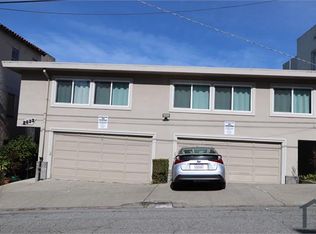 2633 Ivy Dr APT D, Oakland, CA 94606
