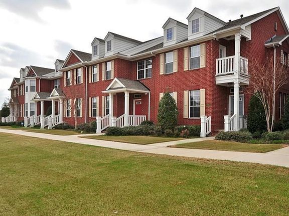 2nd image of 8028 Mimosa Dr