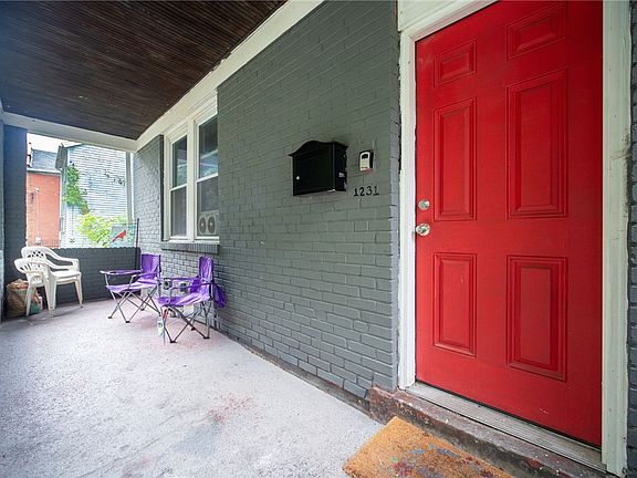 2nd image of 1231 Grotto St