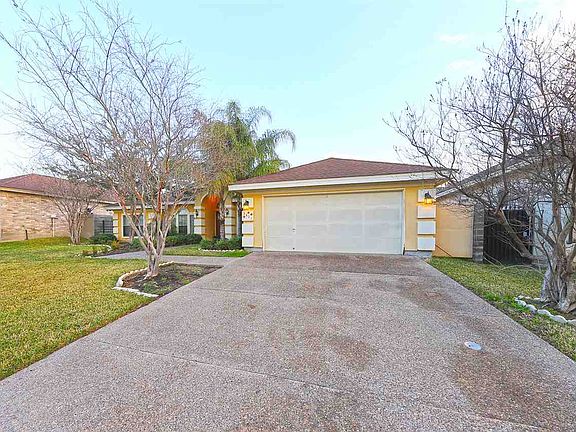 2nd image of 3805 Sandcliff Dr