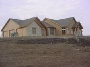 28320 Delia Rd, St Marys, KS 66536