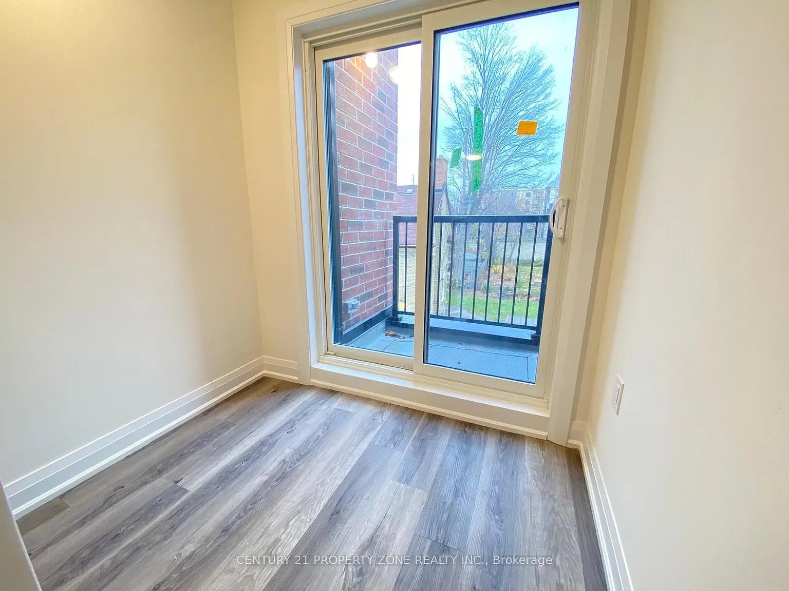4 bed, $3,000 — Photo 2