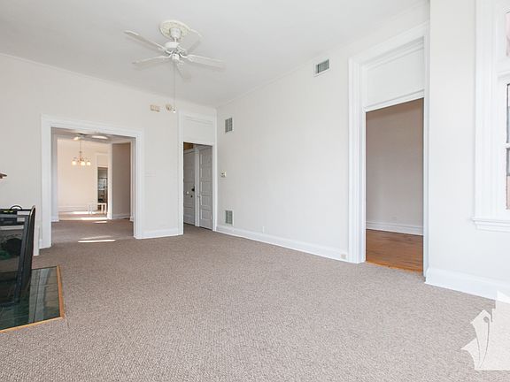 4th image of 2130 N Cleveland Ave #3