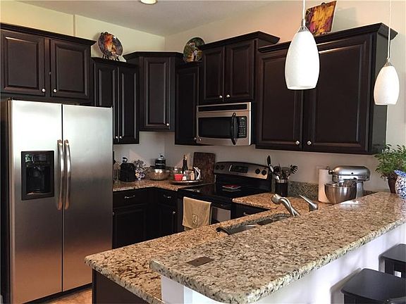 4th image of 11135 Savannah Landing Cir