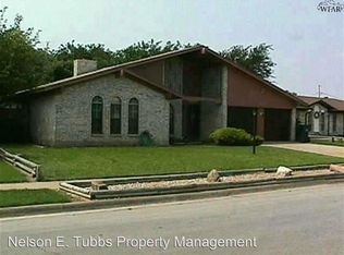2305 Perrin Dr, Wichita Falls, TX 76306