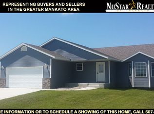 804 Oakwood Trl, Janesville, MN 56048