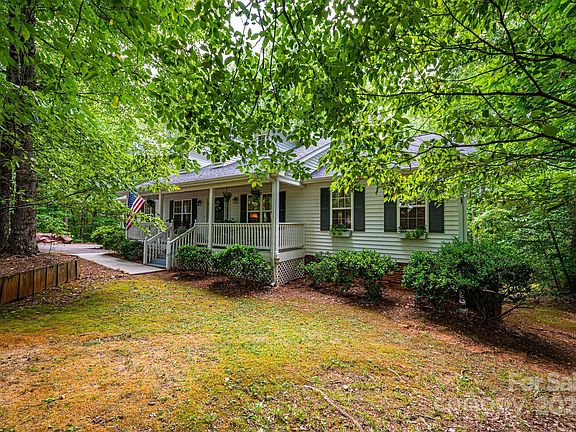 3rd image of 1792 Cordia Cir