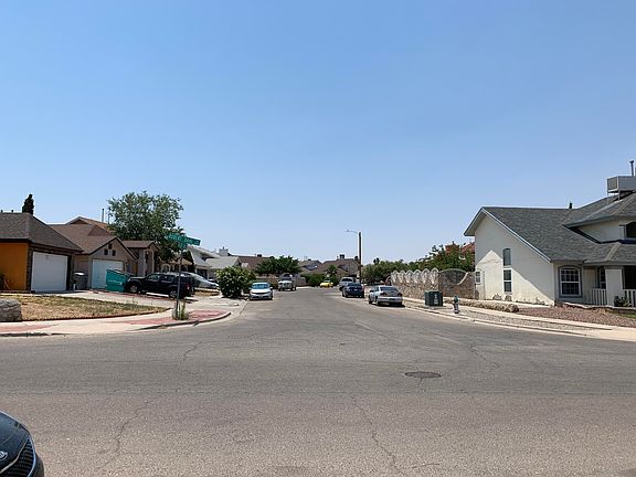 4th image of 12424 Robert Dahl Dr