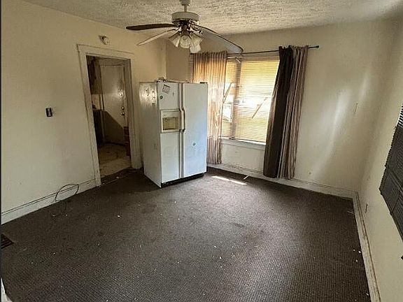 5th image of 1017 E 14th Ave