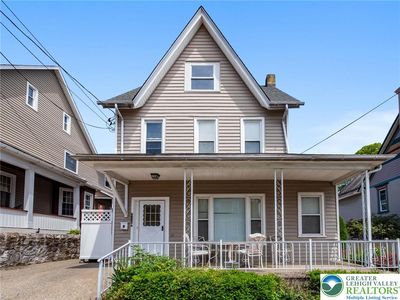 210 N Schanck Ave, Pen Argyl, PA, 18072