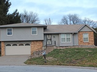 4665 Stone Terrace Ct, Bettendorf, IA 52722