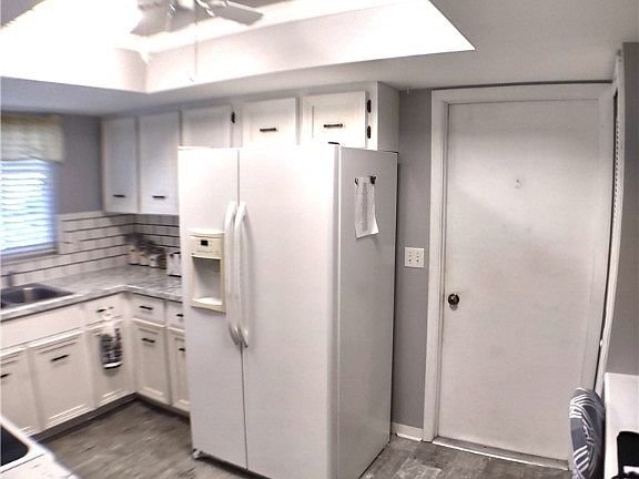 3rd image of 38 Jasmine St