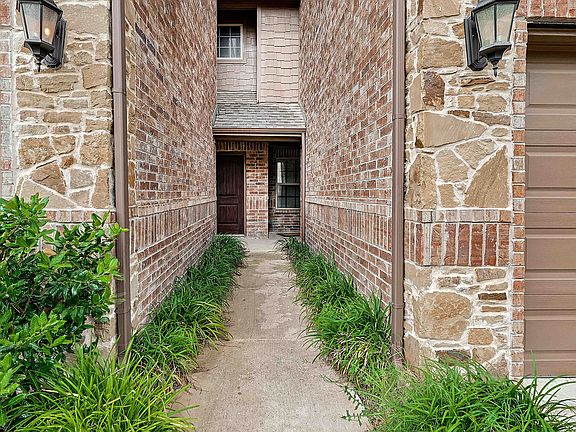 5th image of 6817 Topaz Dr