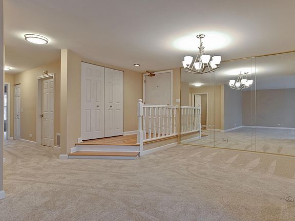 5th image of 1444 Clairmont Ct #207