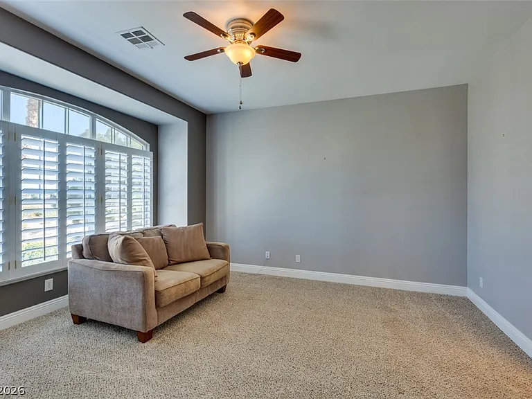 152 Ultra Dr — Photo 38