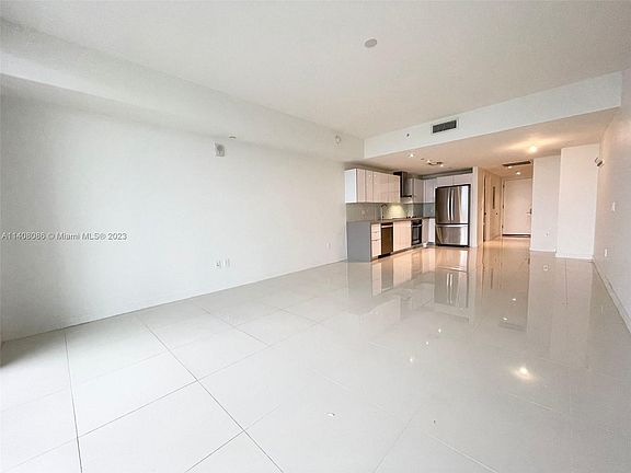 5th image of 1600 NE 1st Ave #3004