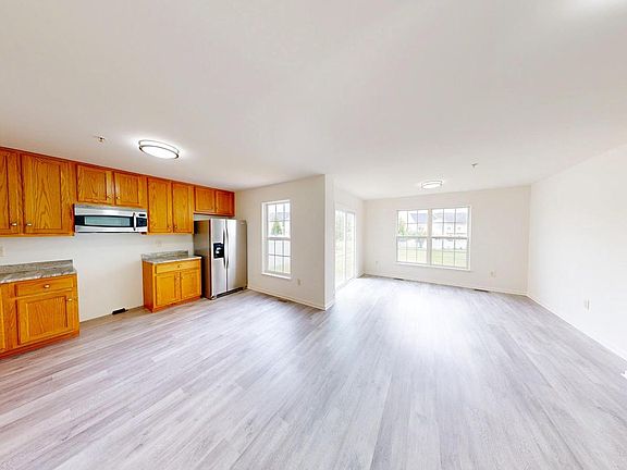 4th image of 17619 Potter Bell Way