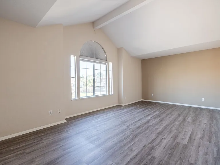 17410 Majestic Cypress Way — Photo 32