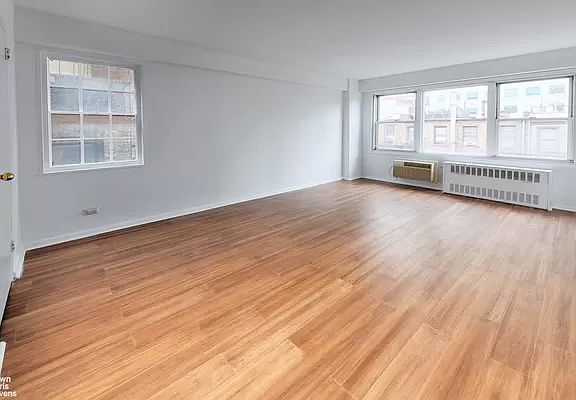 5th image of 435 E 65th St APT 7H