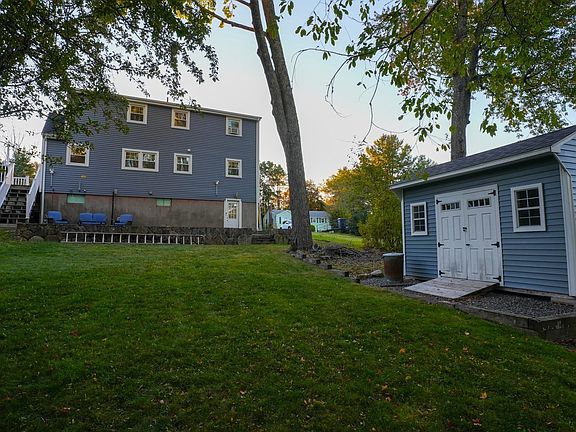 5th image of 30 Yale Dr
