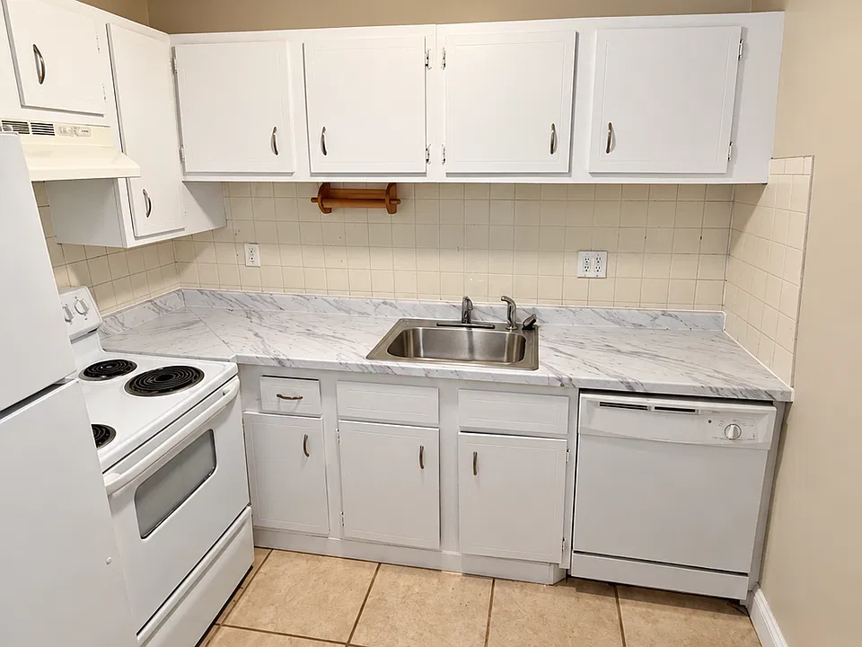 9 Weld St #11.1