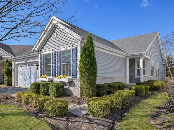 1834 Highbury Ln, Aurora, IL 60502