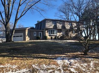 11 Flag Hill Rd, Chappaqua, NY 10514