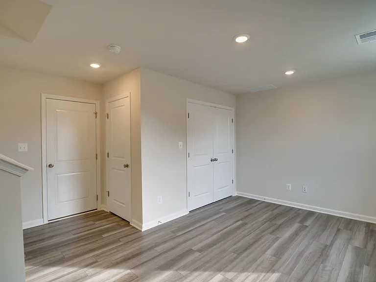 1350 Red Clover Ln — Photo 6