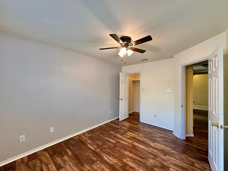 102 W Great Plains Trl — Photo 28