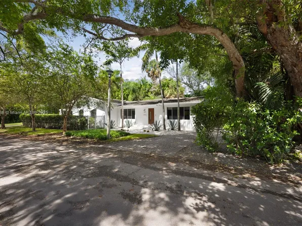 3894 Main Hwy, Miami, FL 33133