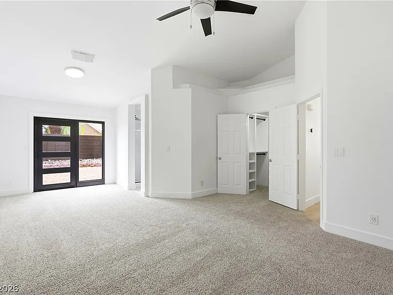 4818 Carefree Dr — Photo 19