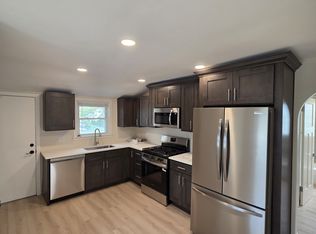 319 N 5th St UNIT 2, Geneva, IL 60134