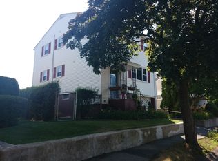 30 Franclaire Dr, West Roxbury, MA 02132