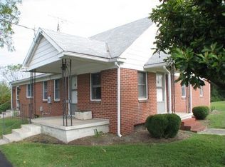 111 Shorty Ln, Smyrna, DE 19977