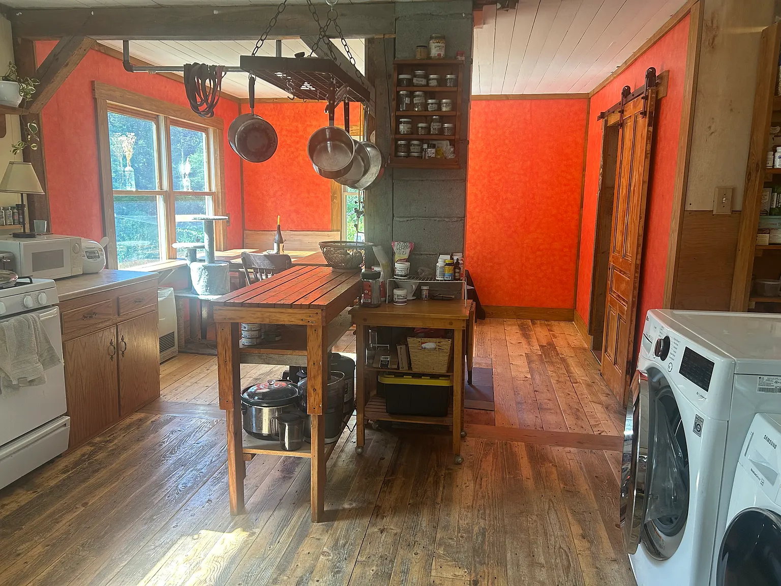 3 bed, 1150 sqft, $850 — Photo 4