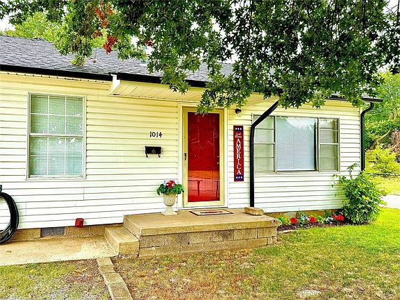 4th image of 1014 N Tucker Ave