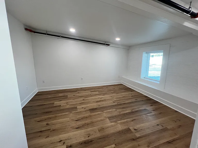 501 N Broad St #C — Photo 16