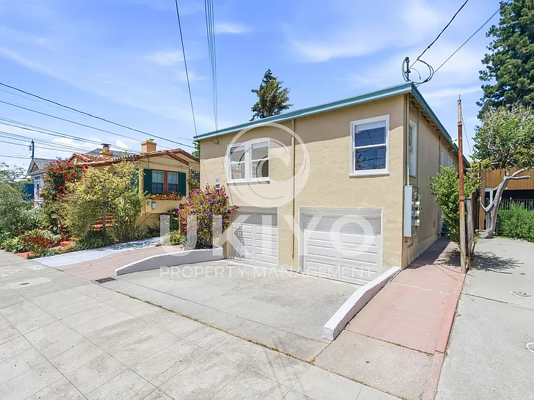 1211 Francisco St — Photo 41