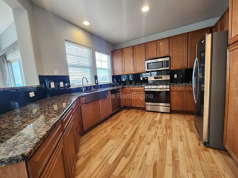 1969 Fairway Pointe Dr — Photo 5