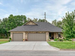 2668 W Miramar Rd, Ozark, MO 65721