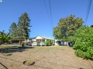 76295 Garden Rd, Oakridge, OR 97463