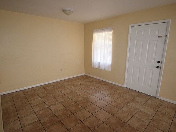 4th image of 6062 Hilltop Ln W #0