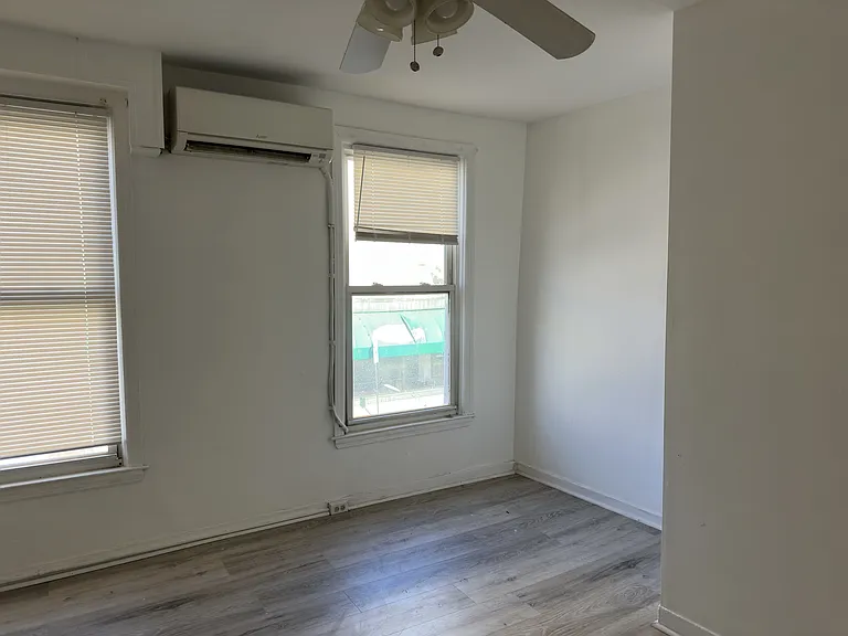 1003 S Charles St #2 — Photo 5