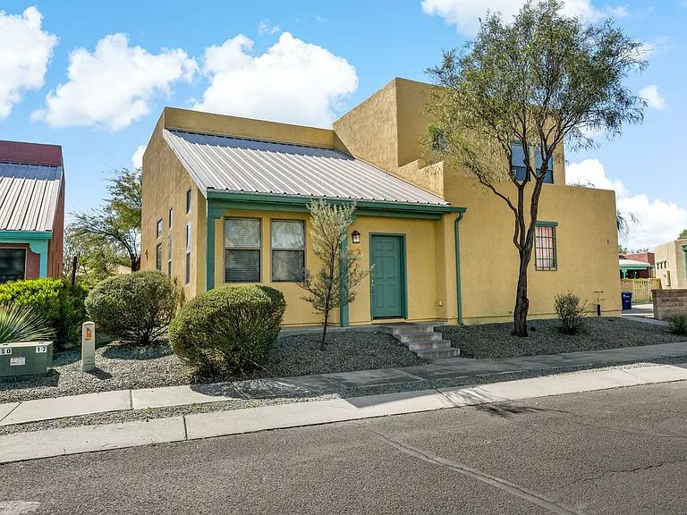 953 W Calle Carasol — Photo 39