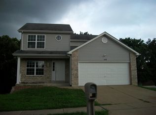 140 Ezekiel Ct, Hillsboro, MO 63050